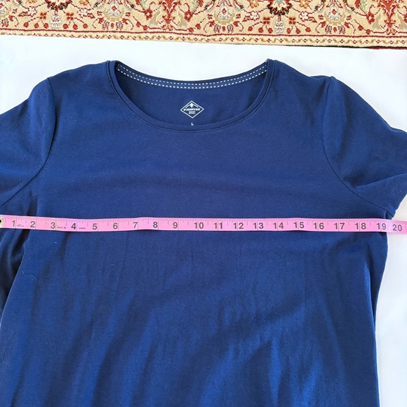 4 piece Summer Wardrobe Bundle : Shorts Size 12, 2 Large tanks, 1  Large t shirt - Picture 14 of 14